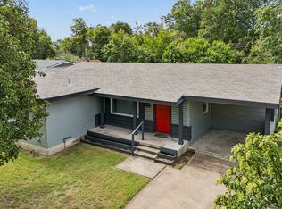 2332 Hartline Dr, Dallas, TX 75228