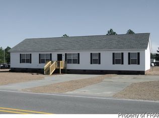 136 Club Pond Rd, Raeford, NC 28376