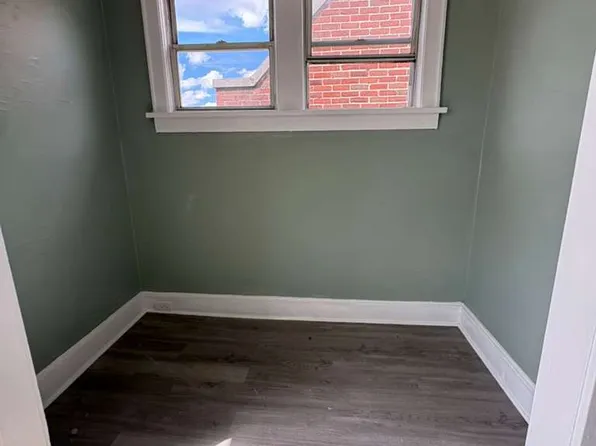 274 S 8th St, Newark, NJ 07103