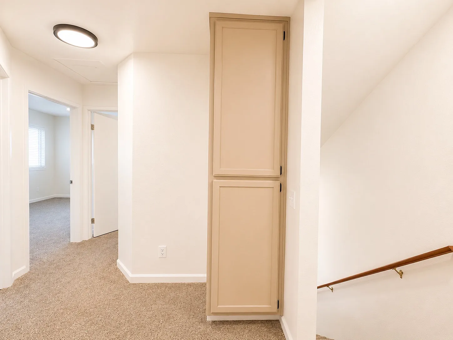 3 bed, 1.5 bath, 1100 sqft, $2,950 — Photo 4
