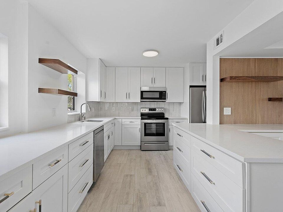 1st image of 3286 Arcara Way #101