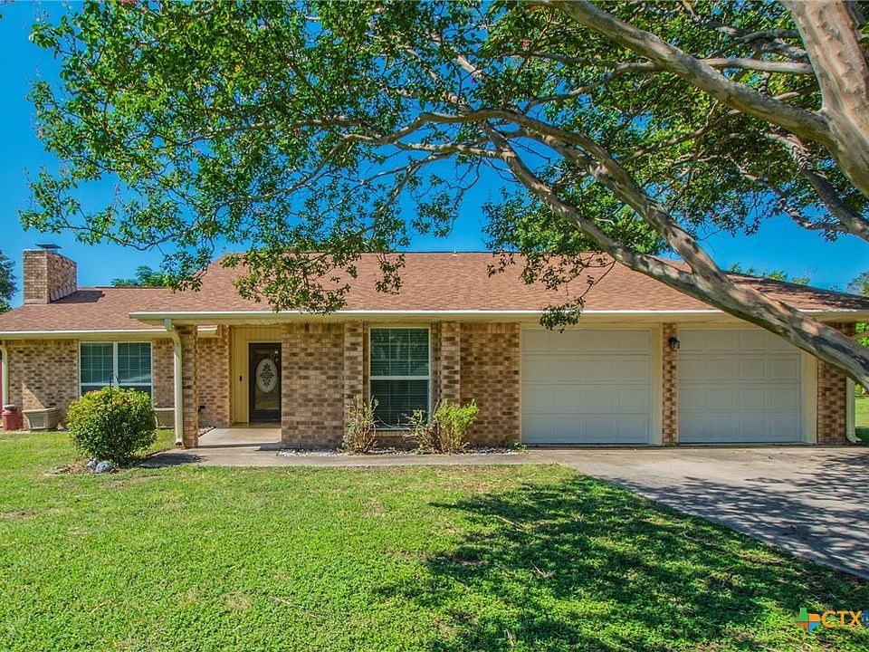 1st image of 7273 Woodlake Cir
