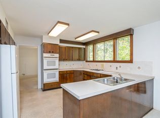 154 Country Club Rd, Shalimar, FL 32579