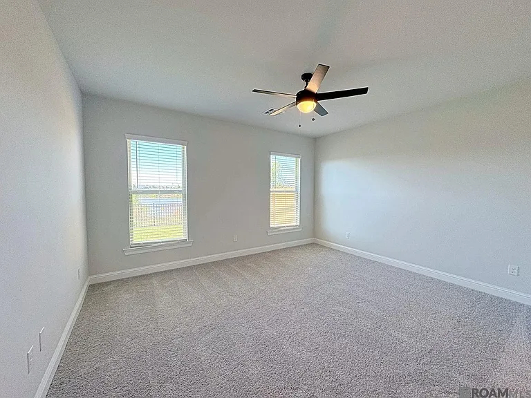 722 Bellegrove Square Ave — Photo 17