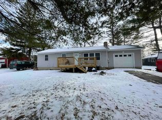 98 Danyow Dr, Middlebury, VT 05753