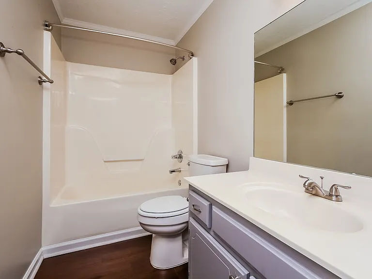 1179 Everton Dr — Photo 9