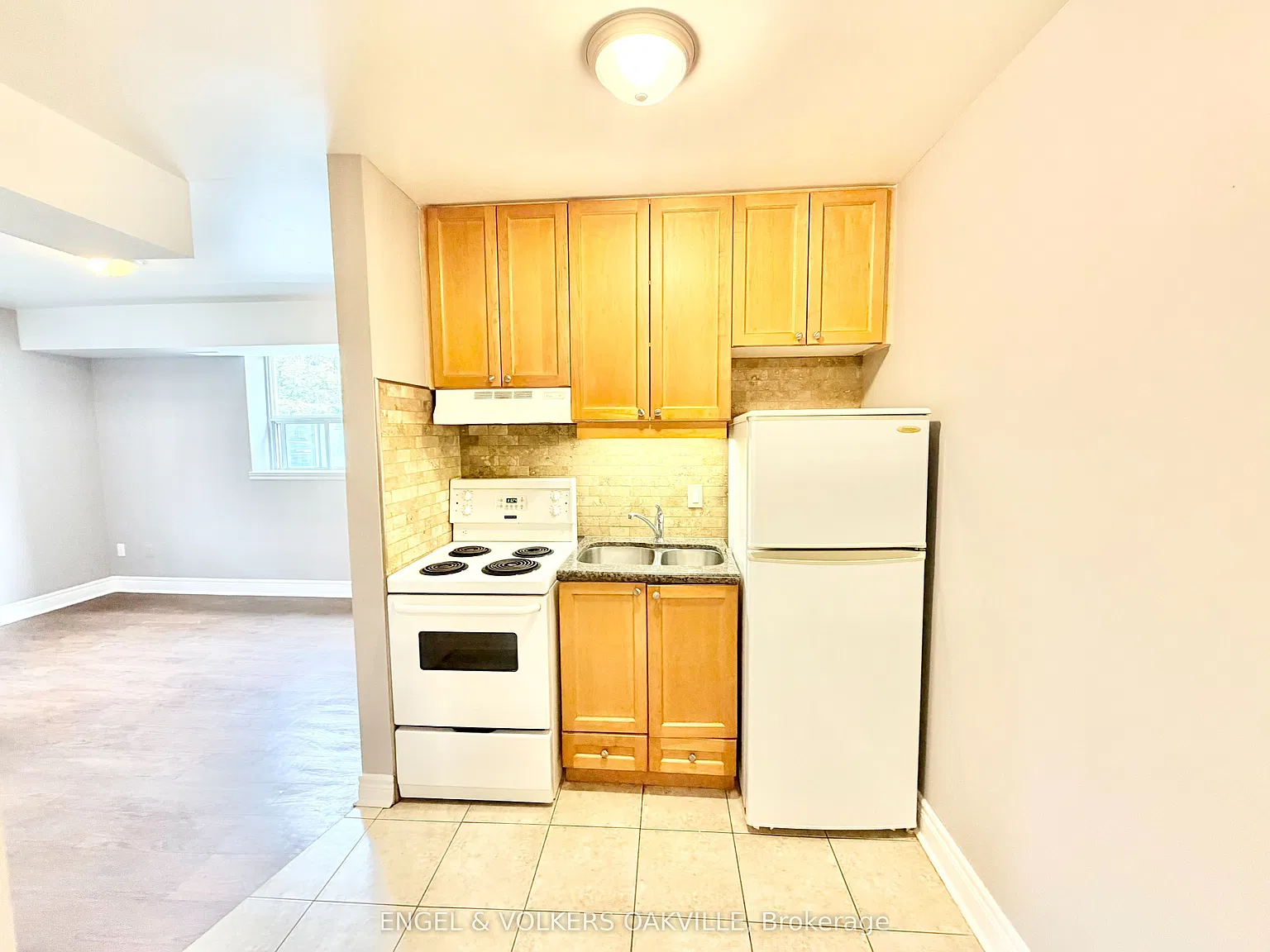 Studio, $1,450 — Photo 1