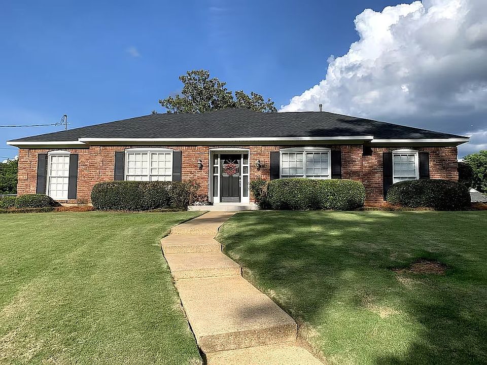 1st image of 663 Carol Villa Dr
