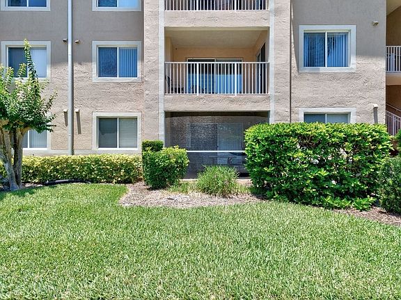 5th image of 1590 S 42nd Cir APT 207