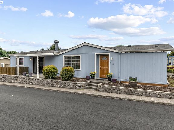 3rd image of 17401 SE 39th St Unit 113