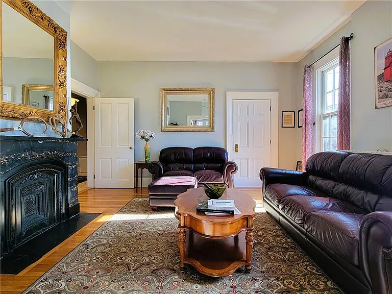 92 Pelham St #1 — Photo 7