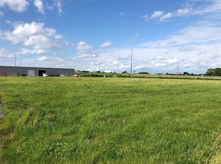 5515 4th St SW, Cedar Rapids, IA 52404