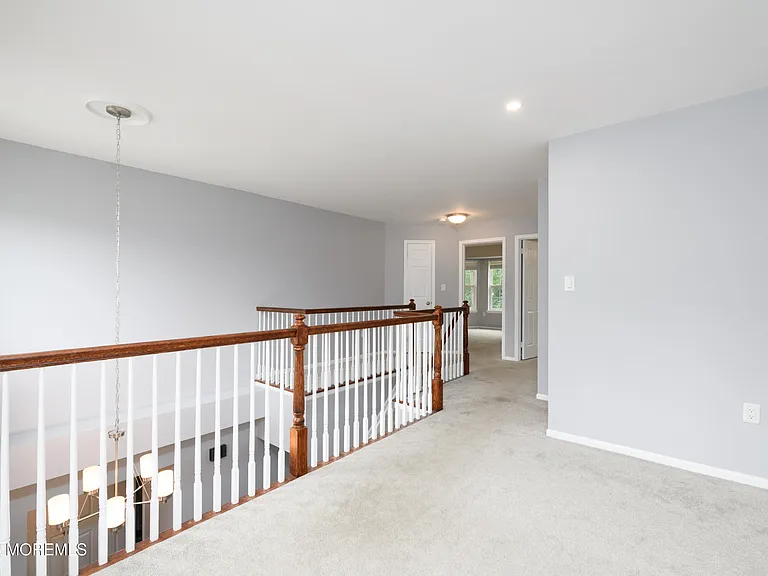 75 McKinley Dr — Photo 17