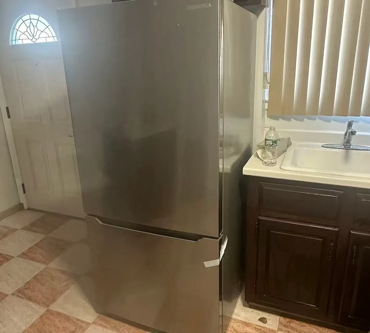 2 bed, 850 sqft, $2,000 — Photo 2