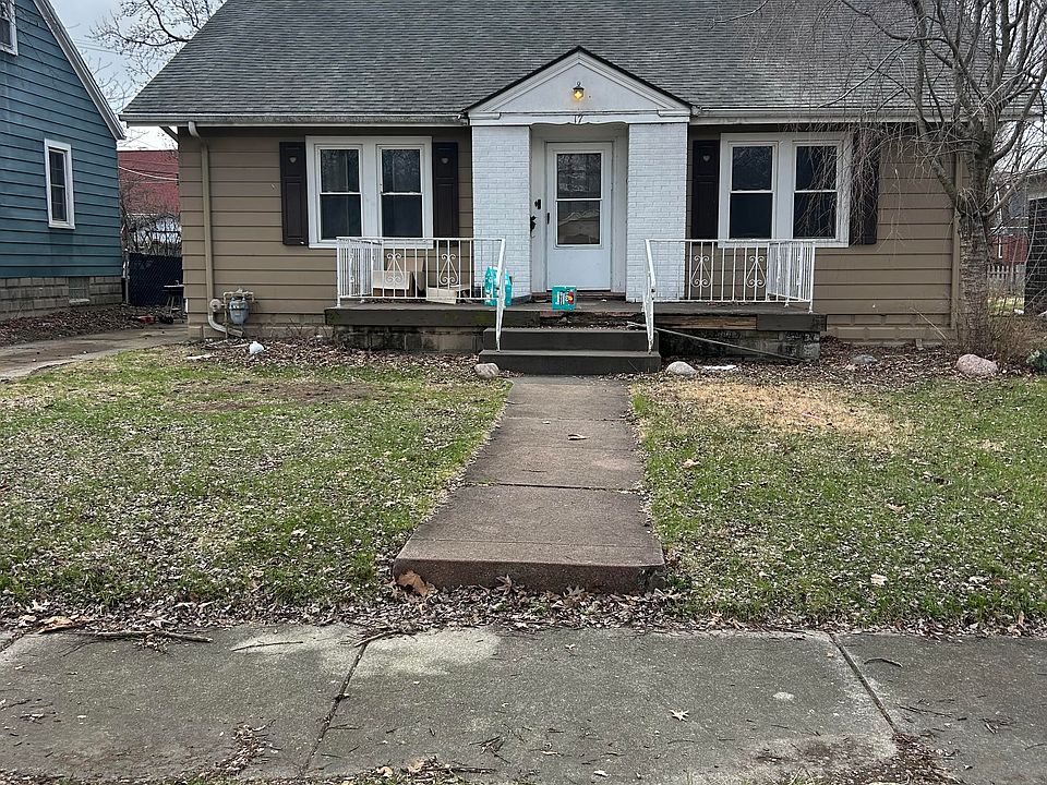 1st image of 17 West Dr