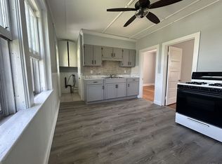 10 Cherry St #2, Pawcatuck, CT 06379