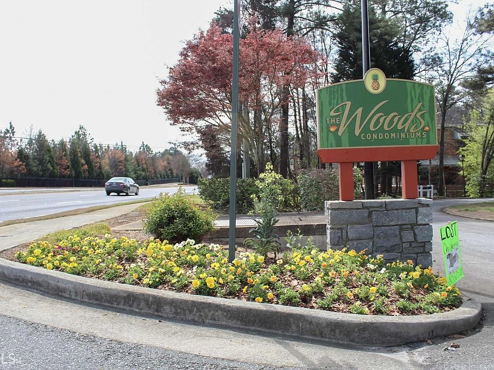 1st image of 2901 Torreya Way SE
