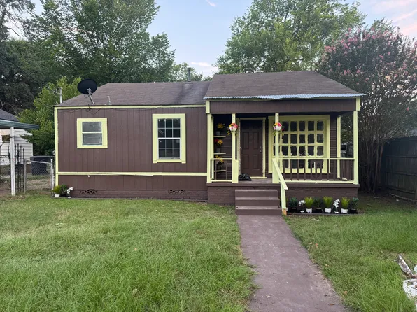 (undisclosed Address), Longview, TX 75602
