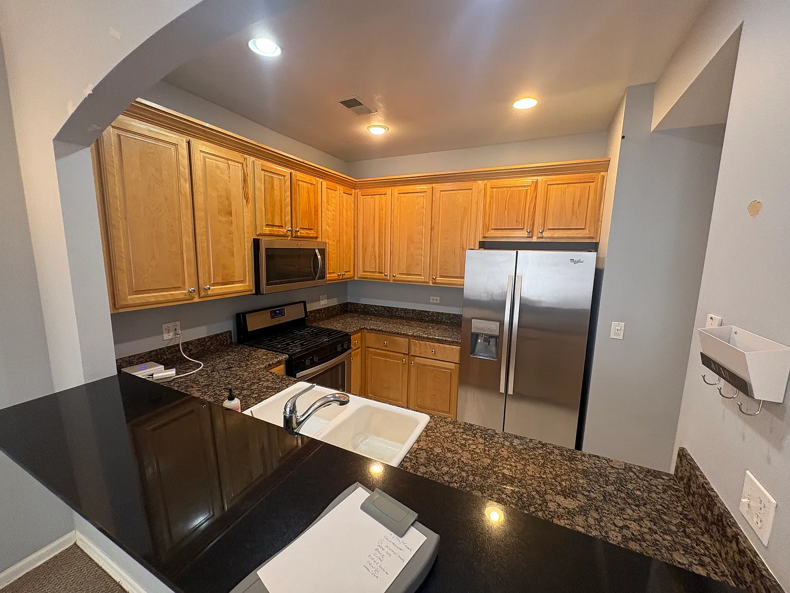 2 bed, 1000 sqft, $2,800 — Photo 4