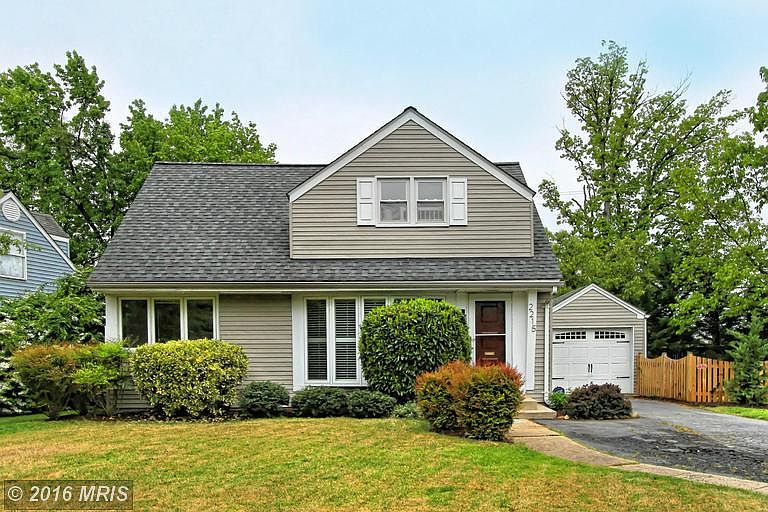 1st image of 2215 Harvard Dr