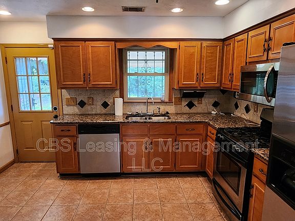 5th image of 3200 Archer Way