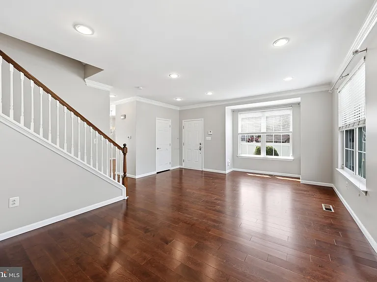 3518 Trevi Ct — Photo 5