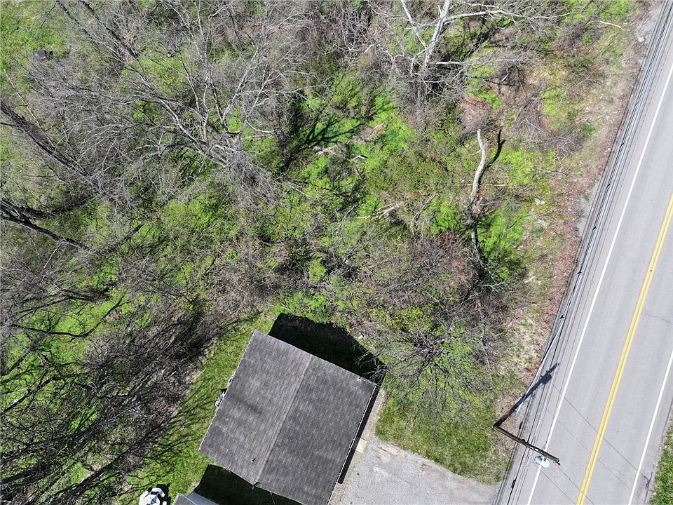 2nd image of 249 Washington Rd