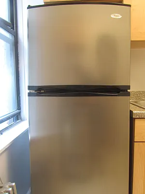 Rented by Beekman Street Realty | media 32