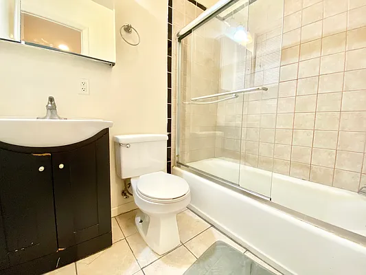 Rented by Voro NYC | media 18