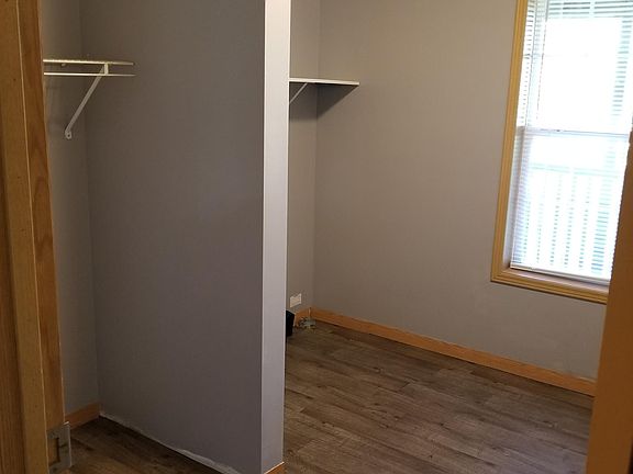 Spacious laundry room
