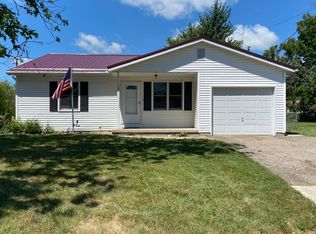 29 S Rankin Ave, South Charleston, OH 45368