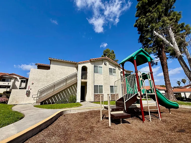 5419 Lake Murray Blvd #7 — Photo 25