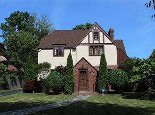 374 Hollywood Ave, Rochester, NY 14618