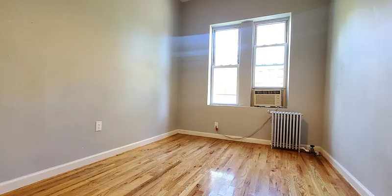 Rented by Compass | media 9