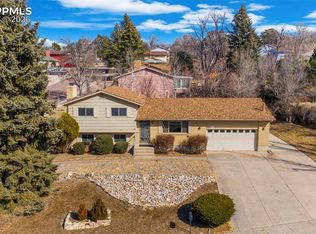 3325 Raindrop Dr, Colorado Springs, CO 80917