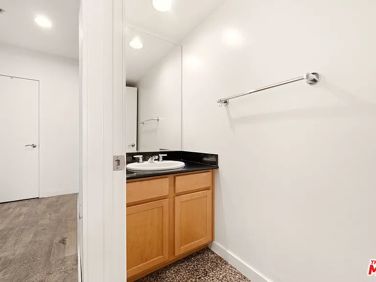 1222 S Westgate Ave #104 — Photo 17