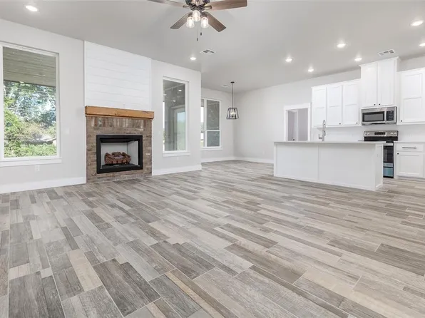 801 N Monroe Ave, Blanchard, OK 73010