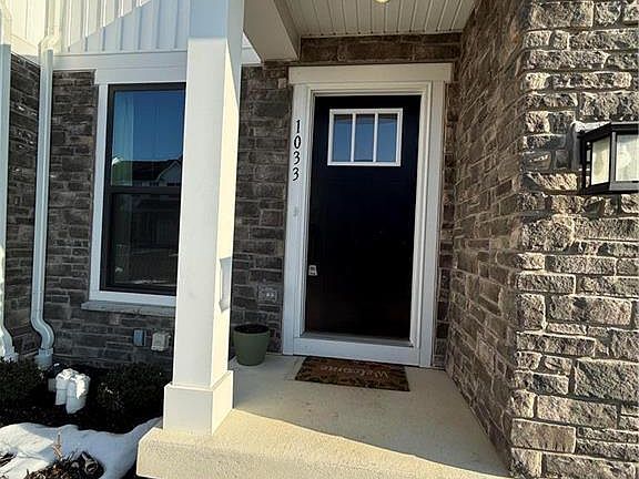 2nd image of 1033 Watson Ct