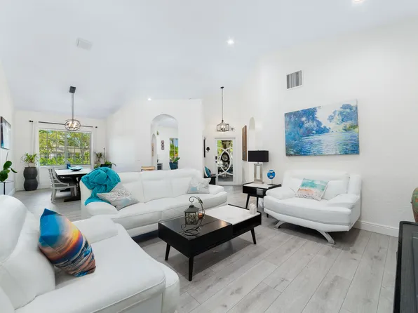 2410 Sandy Cay, West Palm Beach, FL 33411