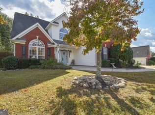 85 Pebble Creek Dr, Newnan, GA 30265