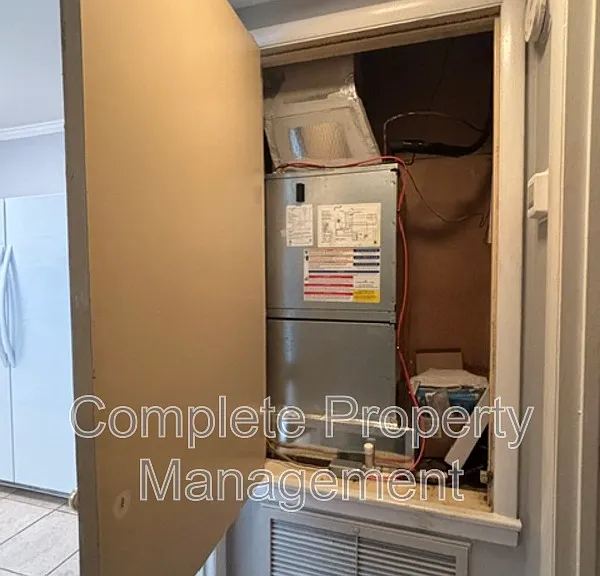 55 Hanover Cir S #206 — Photo 16