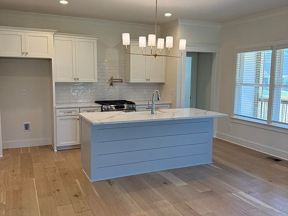 5th image of 7188 Paxton Cir