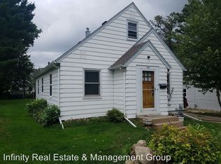 409 1st St SW, Austin, MN 55912