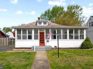 222 Wanda Rd, Pasadena, MD 21122