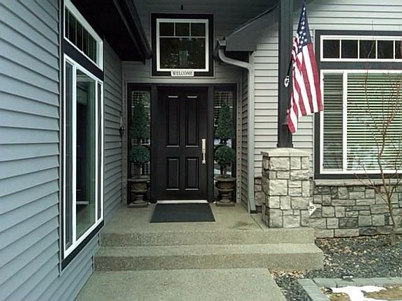 Front door entry way