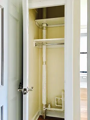 Rented by Matthew Gros-Werter, LREB  | media 31