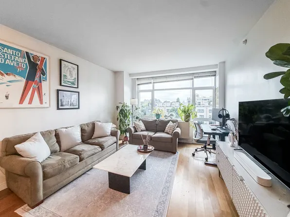 189 Schermerhorn Street image 1 of 16