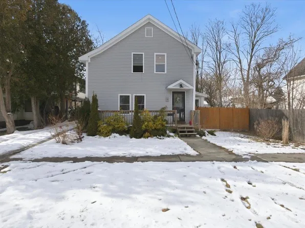 10 Edward Street, St. Albans City, VT 05478