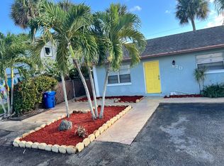820 NE 18th Ct, Fort Lauderdale, FL 33305