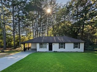 537 Eastside Dr, Dacula, GA 30019